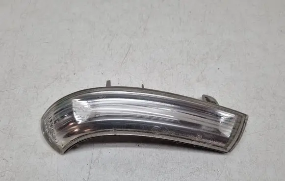 Volkswagen PASSAT B6 Mirror indicator light 1K0949102
