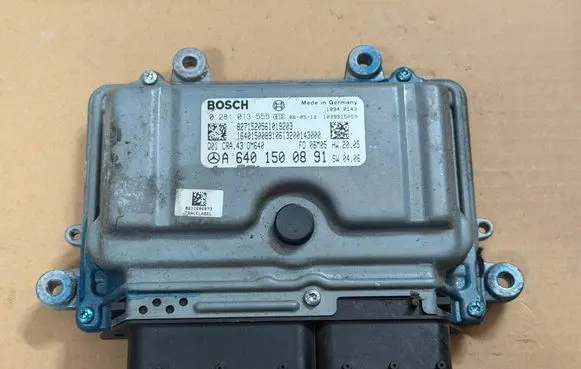 Mercedes-Benz B W245 Engine control unit/module ECU 0281013555 A6401500891 1039S15059
