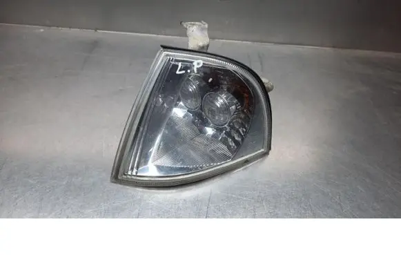 Skoda Octavia Mk1 (1U) Front indicator light