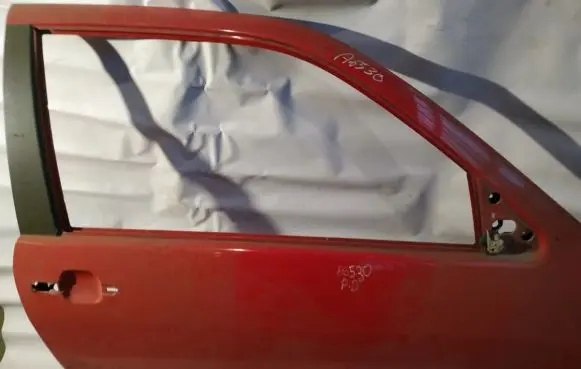 Seat Ibiza II (6k) Front door raudonos