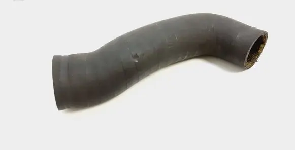 Volvo V70 Intercooler hose/pipe 30636856