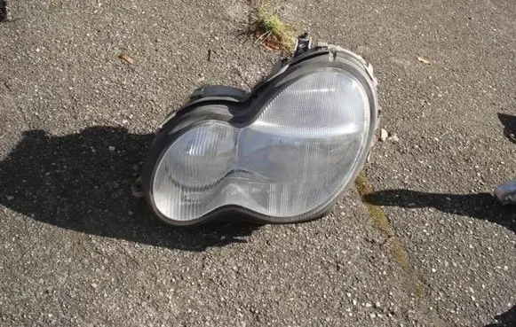 Mercedes-Benz C W203 Headlight/headlamp