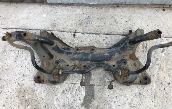 Suzuki Swift II Front subframe