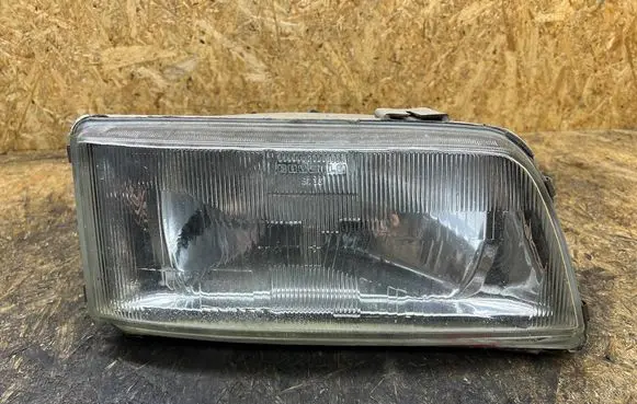 Peugeot Boxer Headlight/headlamp 35680748
