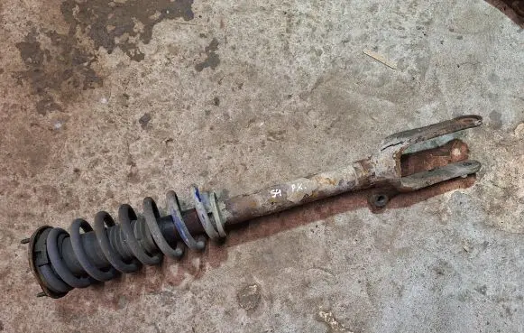 Mercedes-Benz ML W164 Front shock absorber with coil spring 29147 29147VA