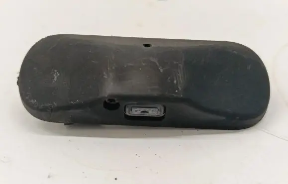 Windshield washer spray nozzle