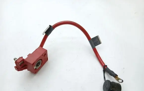 BMW 3 E90 E91 Positive cable (battery) 10304410