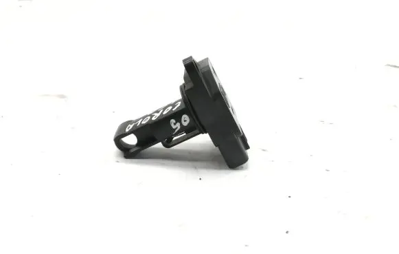 Toyota Corolla E120 E130 Mass air flow meter 2220422010