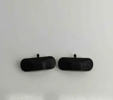 Volkswagen PASSAT B8 Windshield washer spray nozzle 5M0955986C