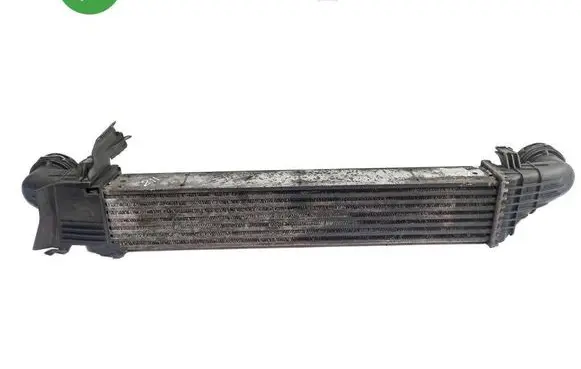 Mercedes-Benz E W211 Intercooler radiator A2115001102 A6356