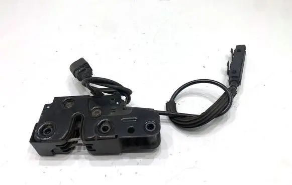 Audi A5 8T 8F Engine bonnet/hood lock/catch 8K1823746