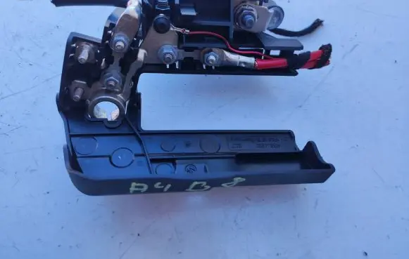 Audi A4 S4 B8 8K Positive wiring loom KB8J4590