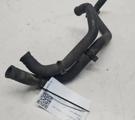 Volkswagen Golf IV Engine coolant pipe/hose 1J0121086
