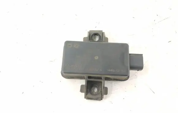 Mercedes-Benz C W205 Tire pressure sensor 0009006907 0009001105