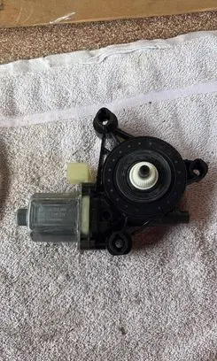 Audi A4 S4 B9 Rear door window regulator motor 8W0959811