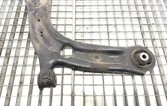Volkswagen PASSAT B8 Front control arm