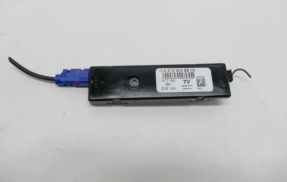 Mercedes-Benz E W212 Aerial antenna amplifier A2129052905