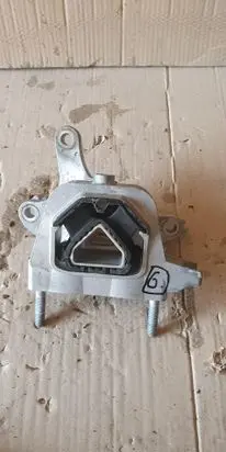 Peugeot 208 II Engine mount vacuum valve 9826551380
