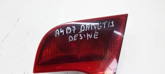 Audi A4 S4 B7 8E 8H Tailgate rear/tail lights 8E9945094 484502