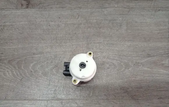 Volvo V70 Ignition lock contact 8645228