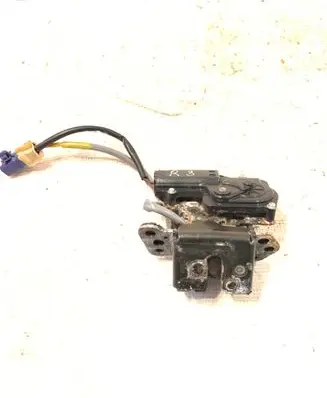 Toyota Corolla Verso AR10 Loading door lock 