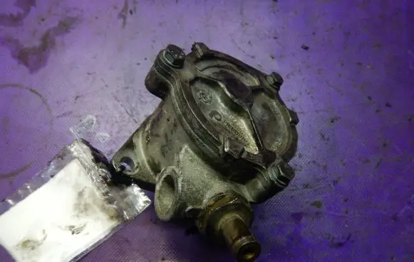 Fiat Punto (188) Vacuum pump 961109996