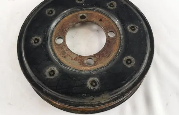Opel Astra H Crankshaft pulley