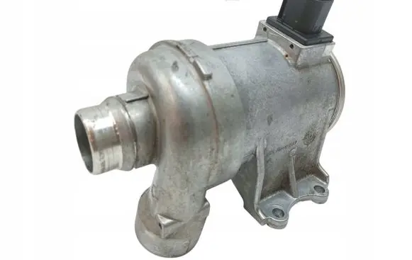 Volvo S60 Water pump 