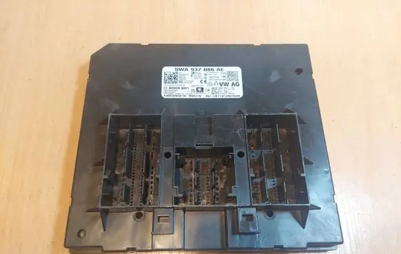 Cupra Formentor Central body control module 5WA937086AE F005V03818