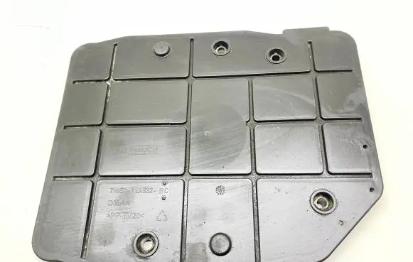 Volvo V50 Other engine bay part 7M5112A532 D3L4A