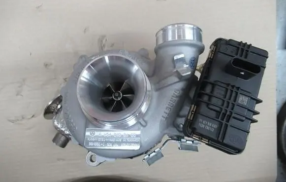 Mercedes-Benz Citan W415 Turbo 8848811KGSD