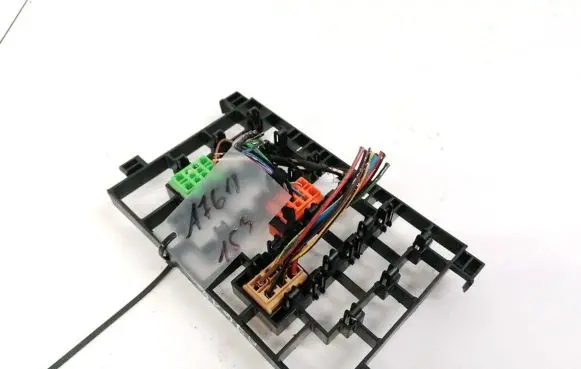 Volkswagen Golf IV Fuse box set 1J1941379