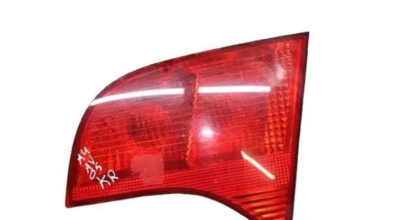 Audi A4 S4 B6 8E 8H Tailgate rear/tail lights 8E9945094 484502