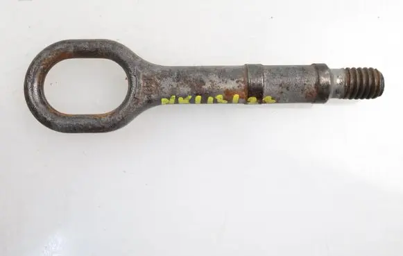 Volkswagen PASSAT B6 Tow bar 1T0805615