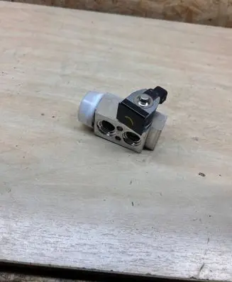 Hyundai Ioniq 5 Air conditioning (A/C) expansion valve DX1T1HNEAA02 53147490