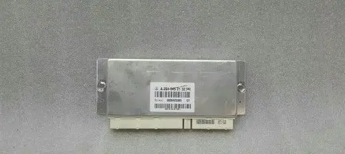 Mercedes-Benz R W251 Air suspension control unit module (rear) A2515452132