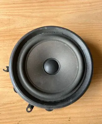 Audi A4 S4 B6 8E 8H Rear door speaker 8E0035411 491041030004