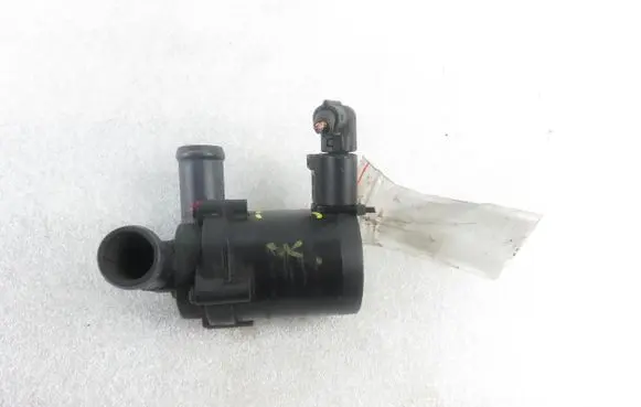 Volkswagen Touareg I Electric auxiliary coolant/water pump 70207405 7L0965561A
