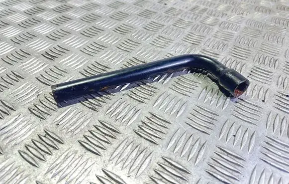Renault Megane II Wheel nut wrench 8200051473