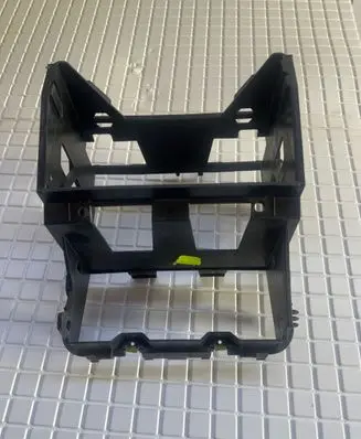Volkswagen Golf V Radio/GPS head unit trim 1K0858089