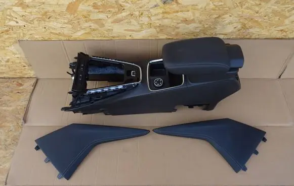 Opel Grandland X Armrest