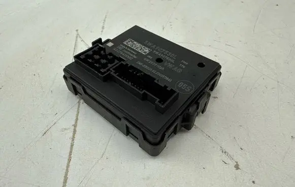Volkswagen Golf VIII Other control units/modules 5WA907530L