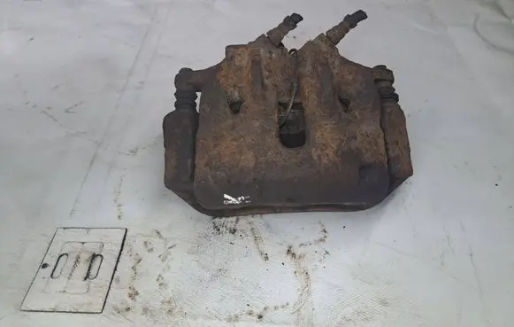 Fiat Ducato Front brake caliper