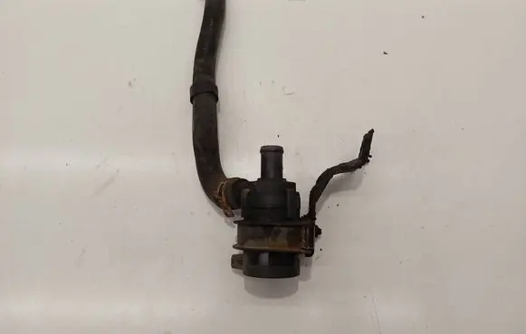 Audi A3 S3 8P Electric auxiliary coolant/water pump 4H0121671B