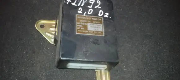 Nissan Sunny Other control units/modules 1106973y01 m71ab-b30