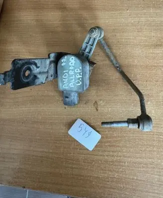 Audi Q7 4L Headlight/headlamp level sensor 