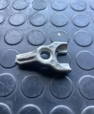 BMW 3 E90 E91 Fuel Injector clamp holder