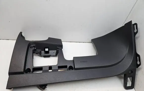 Volkswagen Golf Sportsvan Dashboard lower bottom trim panel 517858365