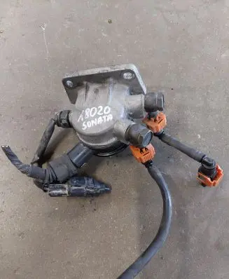 Hyundai Sonata Fuel filter 2400010