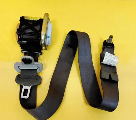 Mazda 6 Front seatbelt TKAF2EH777
